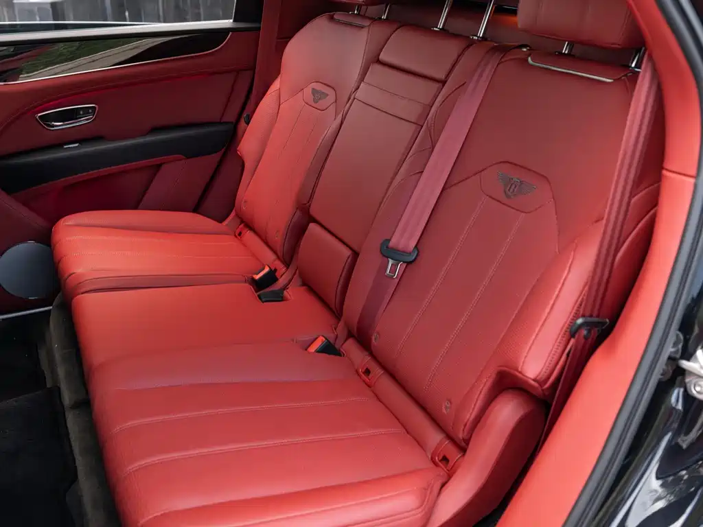 BENTLEY TIMYUE PLUG IN HYBRID