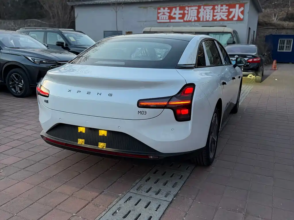 XIAOPENG MONA M03