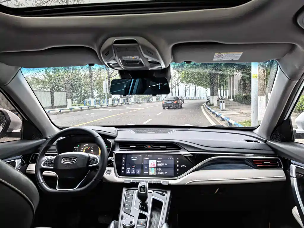 Geely Boyue 2022 X 1.8TD DCT