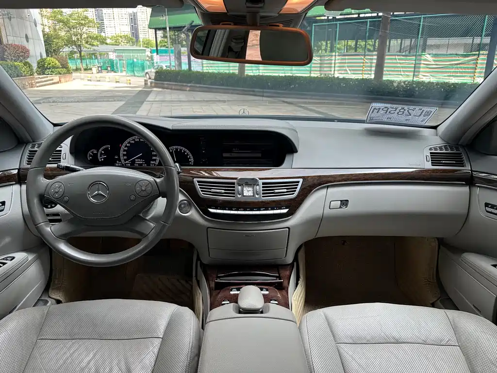 Mercedes-Benz S-Class S 2010 S 300 L Luxury