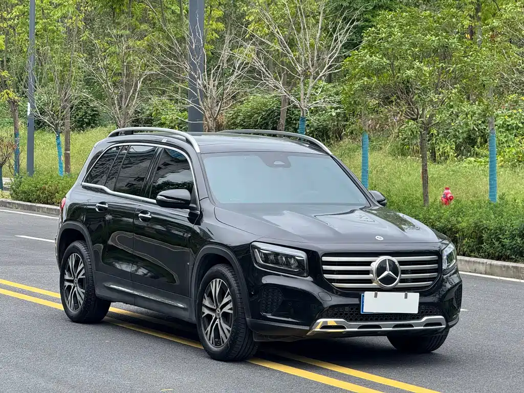 Mercedes-Benz GLB — миниатюра 3