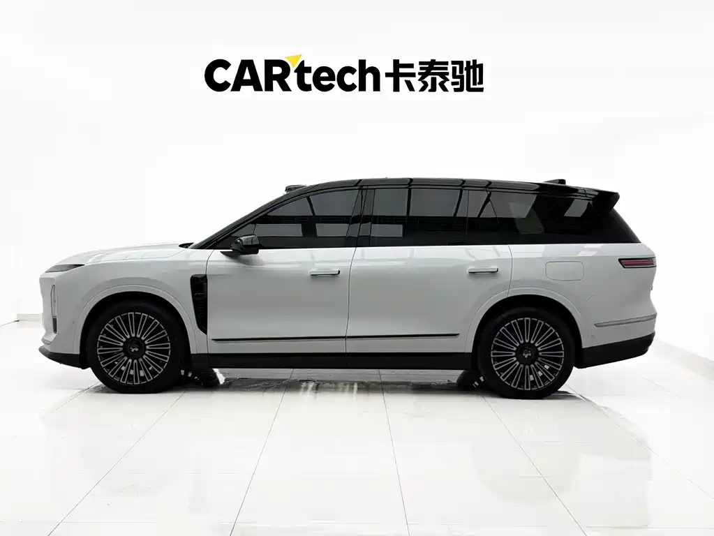 NIO ES8 — миниатюра 4