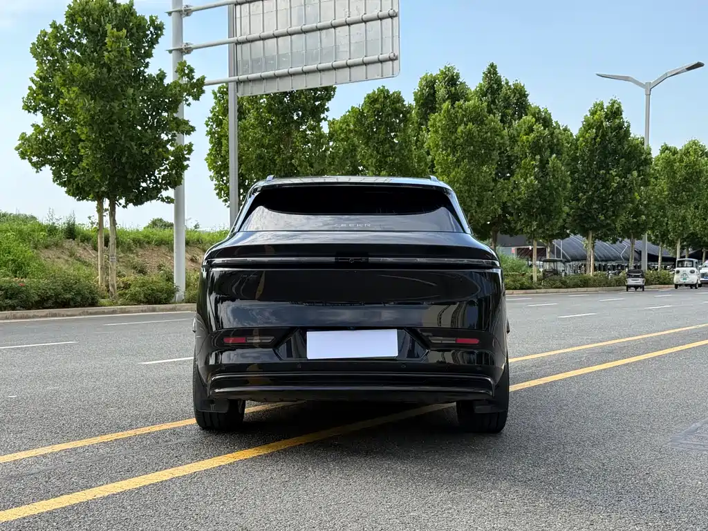 Zeekr 7X 2025 100kWh Smart Drive