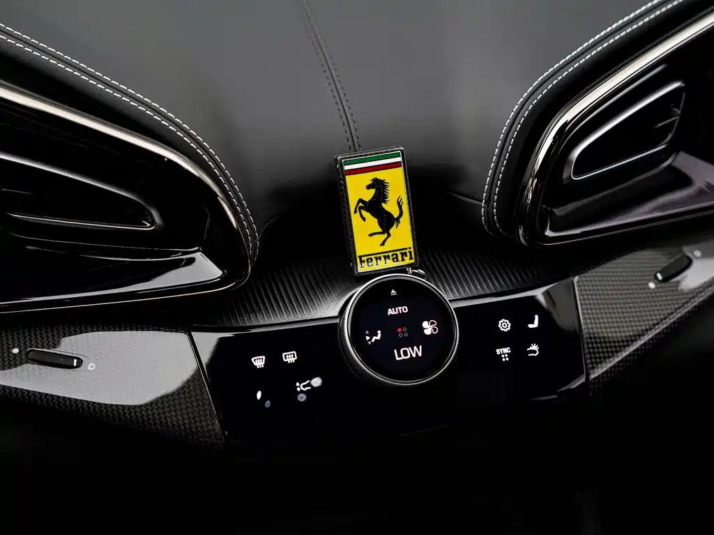 Ferrari Purosangue 6.5L V12, фото 26