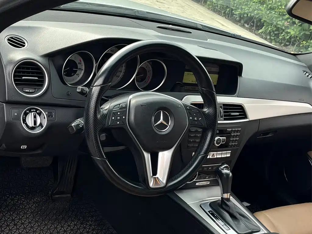 Mercedes-Benz C-Class (Import) — миниатюра 10