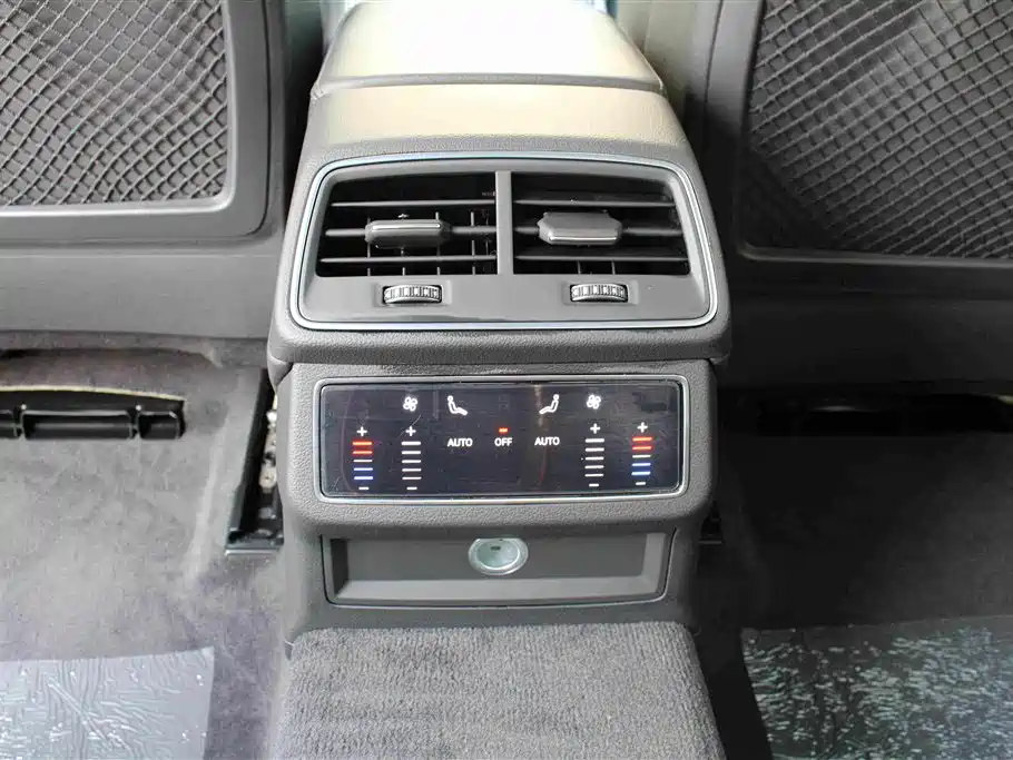 Audi A6L — миниатюра 8