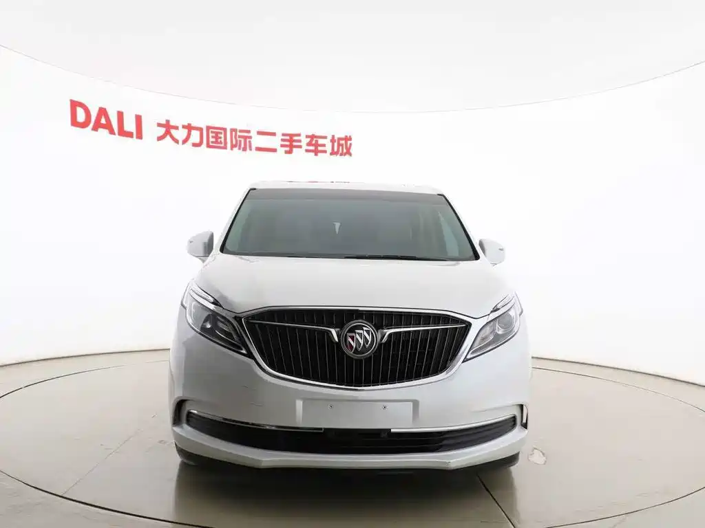 Buick GL8 — миниатюра 2