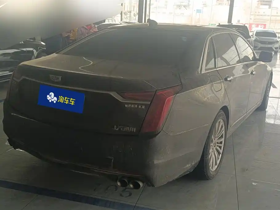 CADILLAC CT6