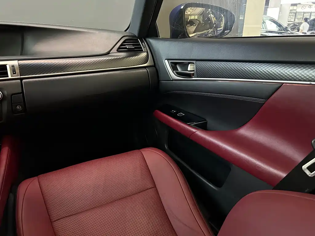 Lexus GS — миниатюра 15