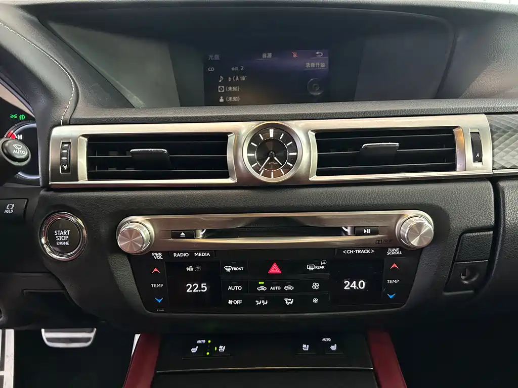 Lexus GS — миниатюра 27