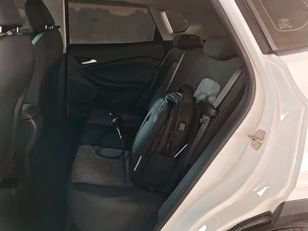 Chevrolet Trax — миниатюра 17