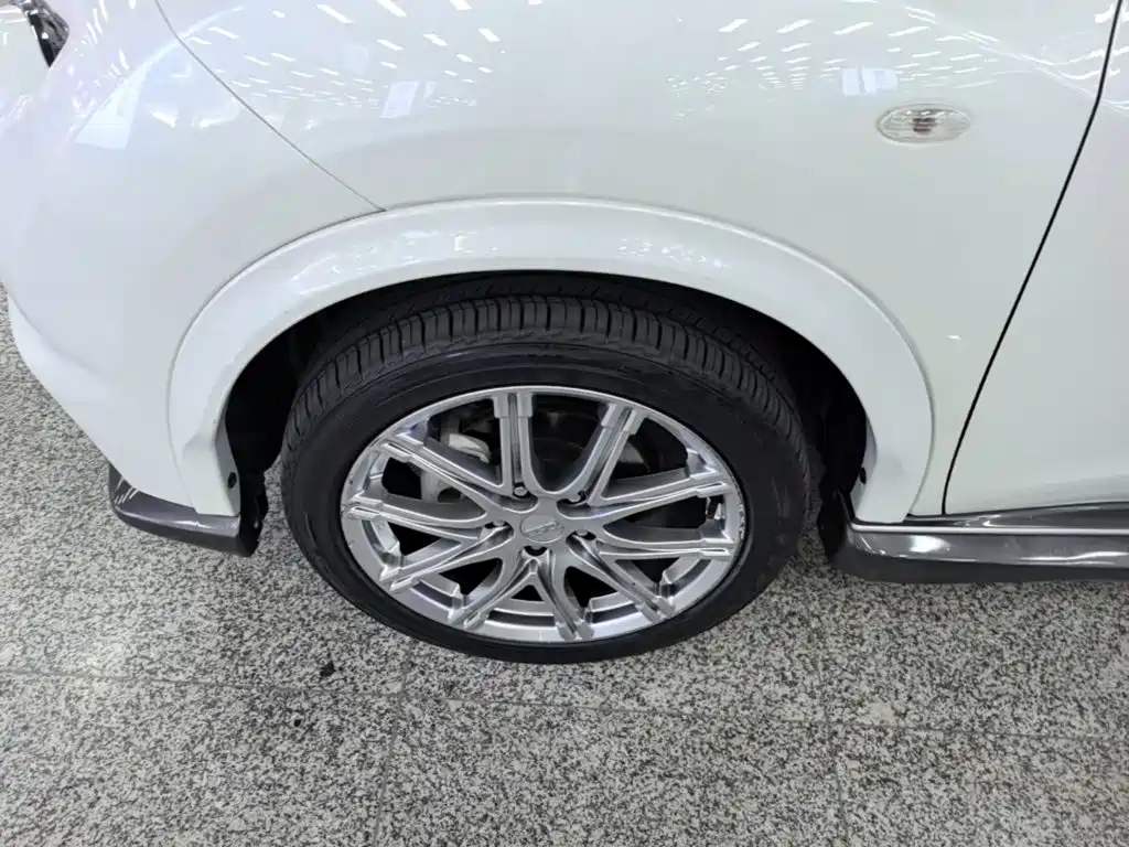 Infiniti ESQ — миниатюра 23