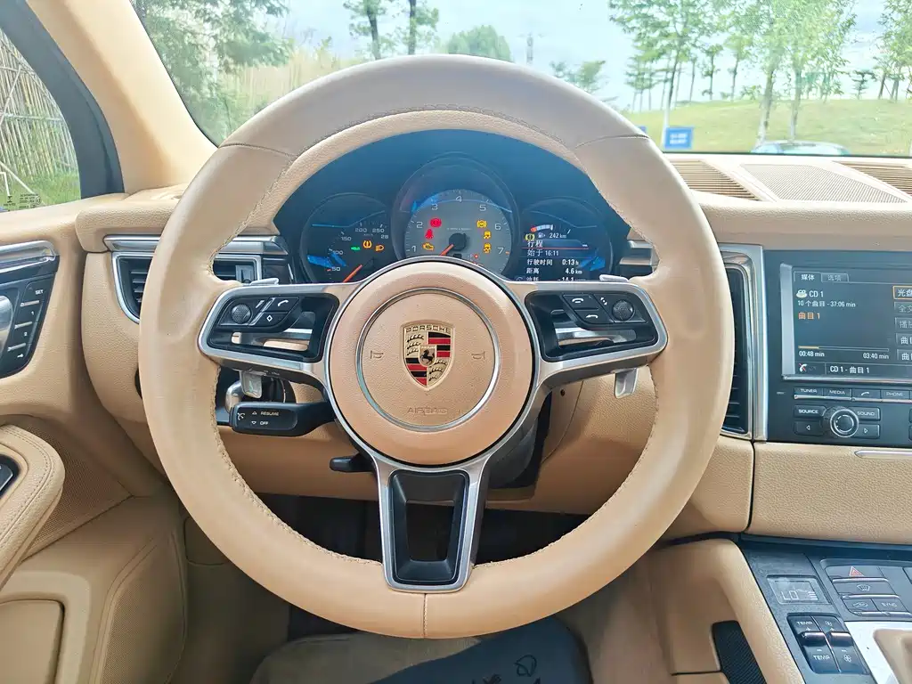 Porsche Macan — фотографии объявления, Фото 18