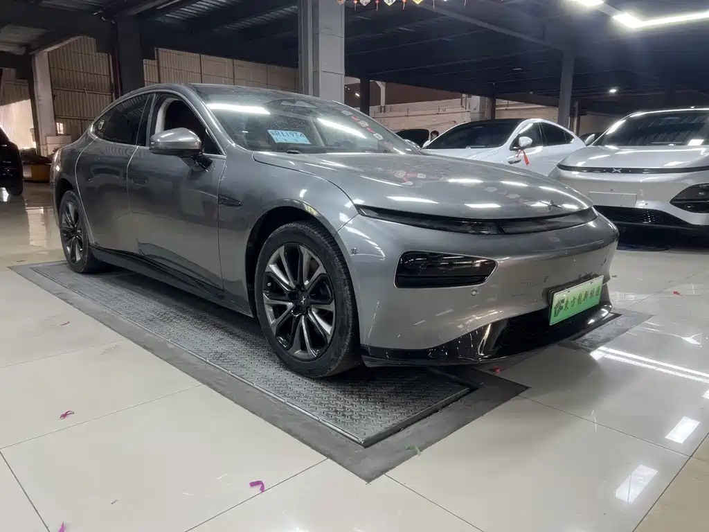 XPeng P7 — миниатюра 4