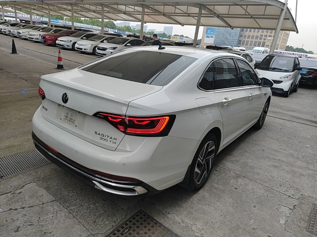 Volkswagen Sagitar — миниатюра 7