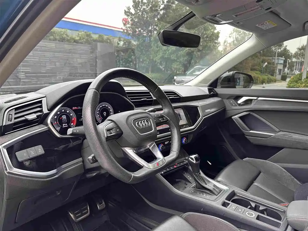 Audi Q3 Sportback — миниатюра 4