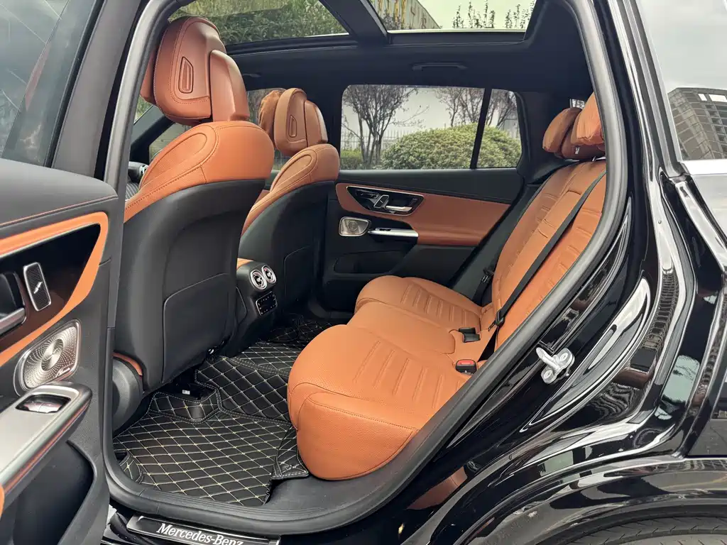 Mercedes-Benz GLC — миниатюра 8