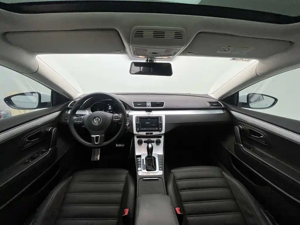 Volkswagen CC — миниатюра 10