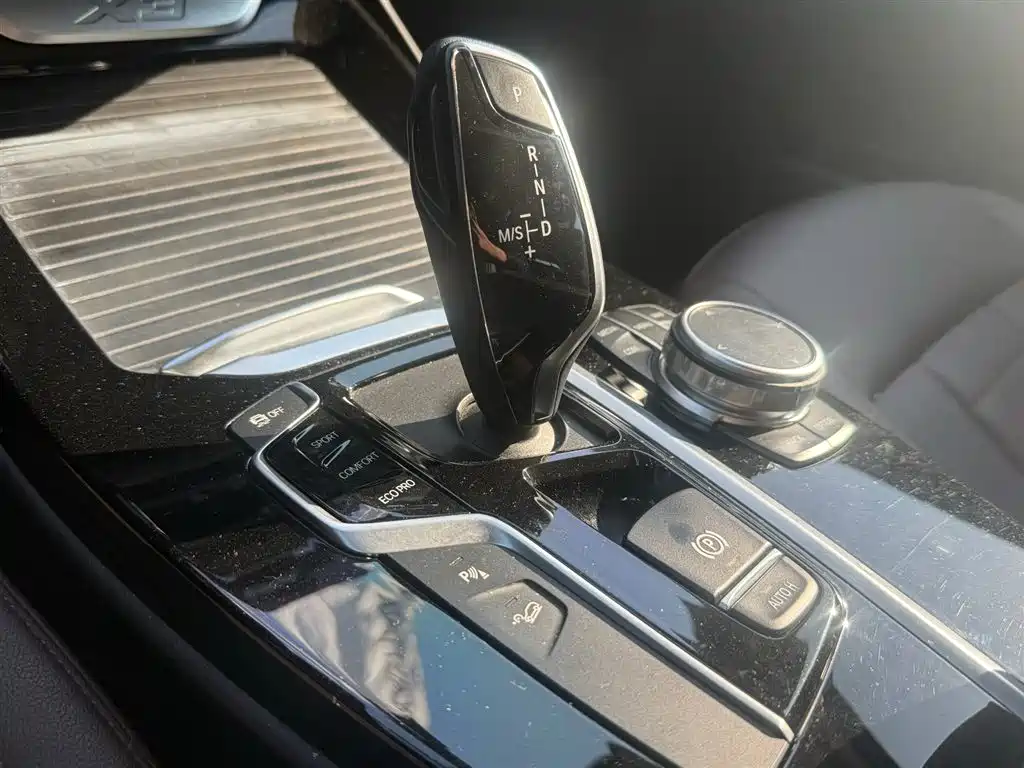 BMW X3 2019 xDrive25i Luxury