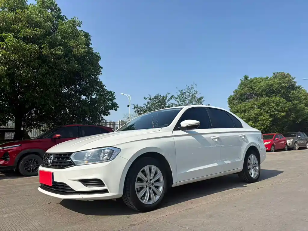Volkswagen Bora 2021