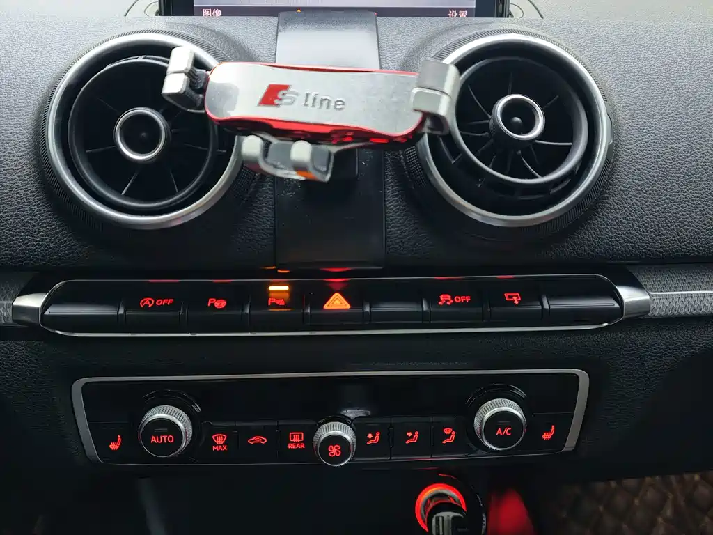 Audi A3 — миниатюра 10