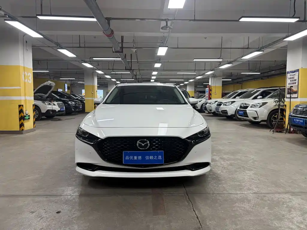 Mazda 3 Axela — миниатюра 2
