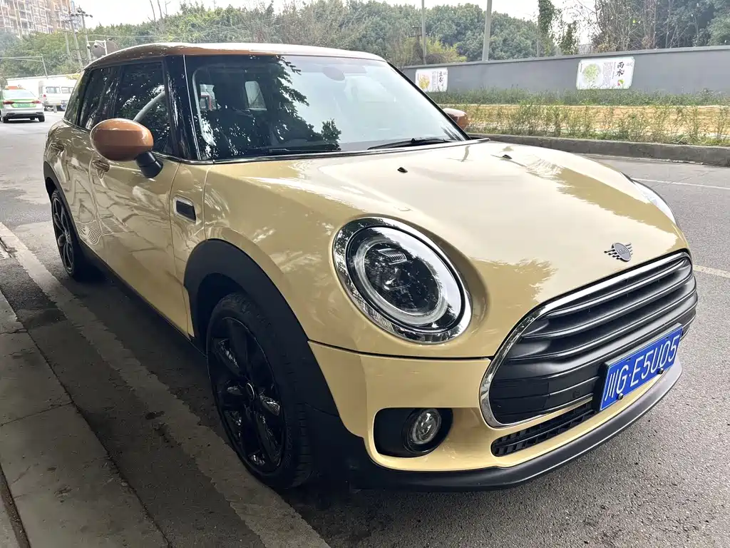 MINI CLUBMAN