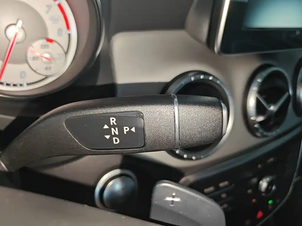 Mercedes-Benz CLA (Import) — миниатюра 14