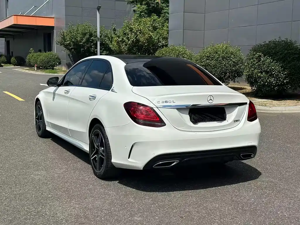Mercedes-Benz C-Class — миниатюра 22