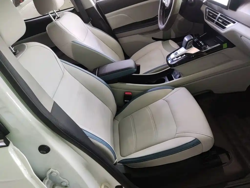 BYD Yuan Pro — миниатюра 25