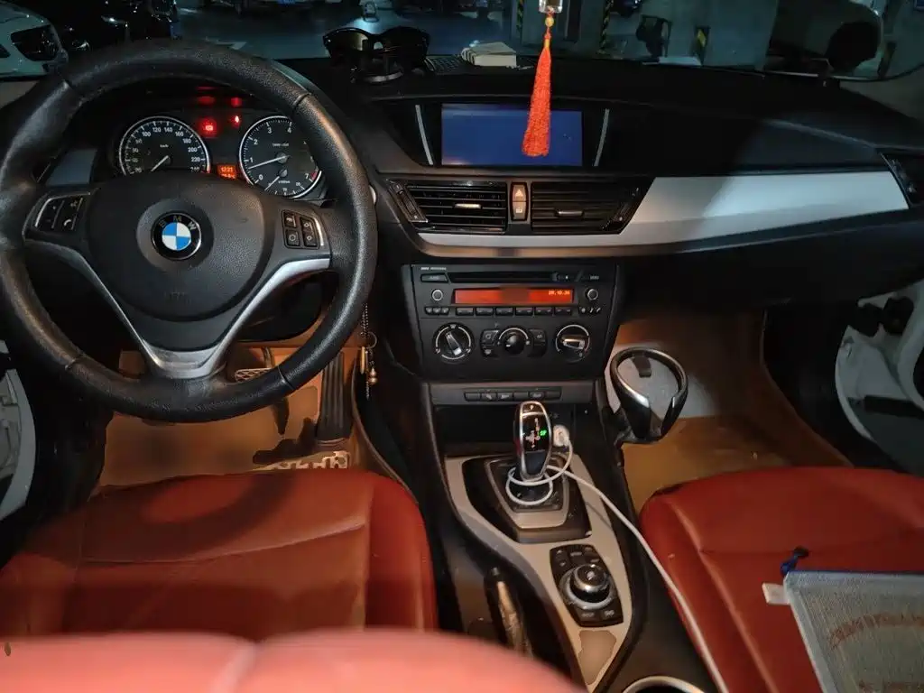 BMW X1 — миниатюра 5