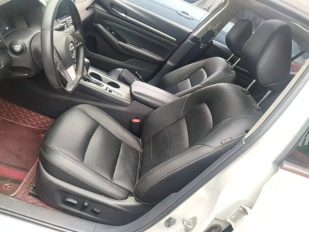 Nissan Teana — миниатюра 15