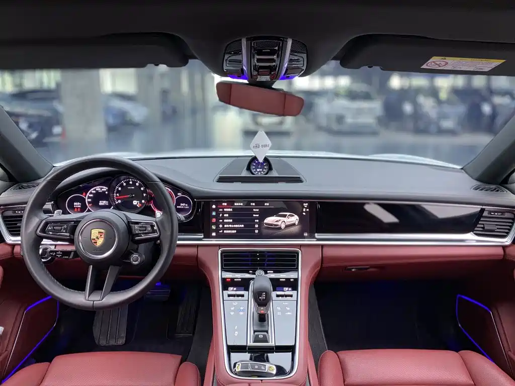 Porsche Panamera — миниатюра 16