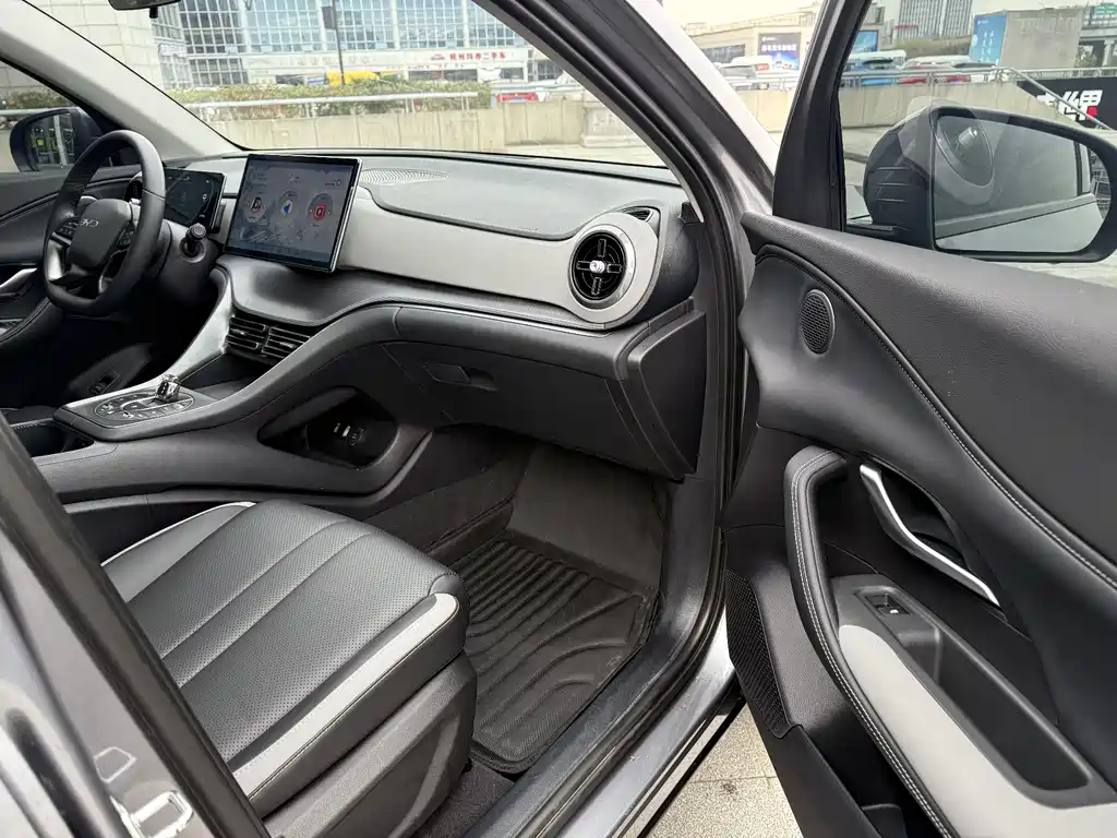 BYD SEA LION 05 DM I