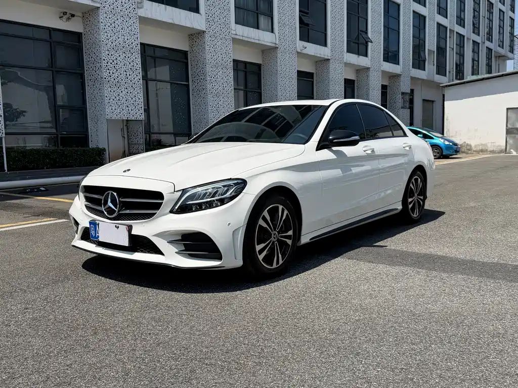 Mercedes-Benz C-Class 2019