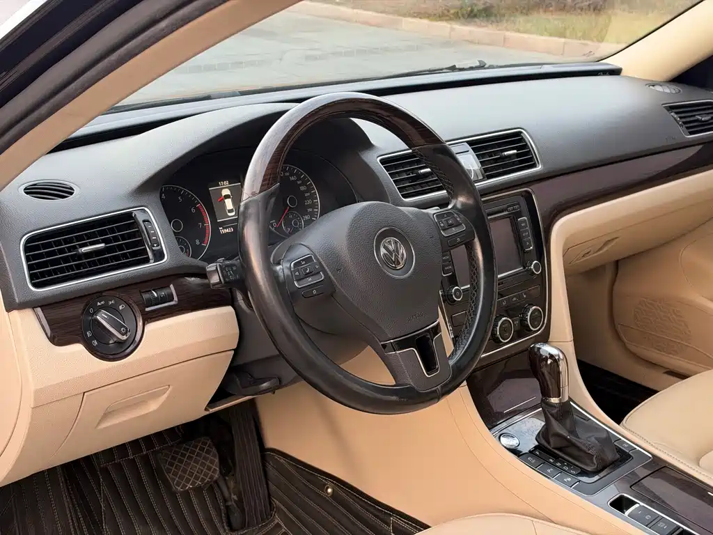 Volkswagen Passat — миниатюра 6