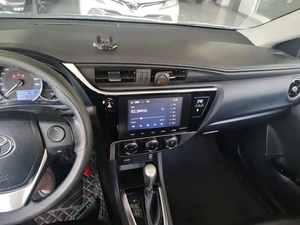 Toyota Corolla Levin 2017 185T CVT Elite V