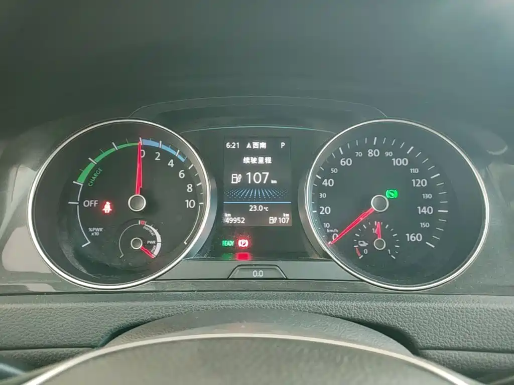 Volkswagen Golf EV — миниатюра 12