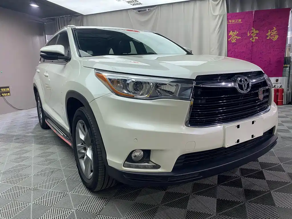 Toyota Highlander — миниатюра 3
