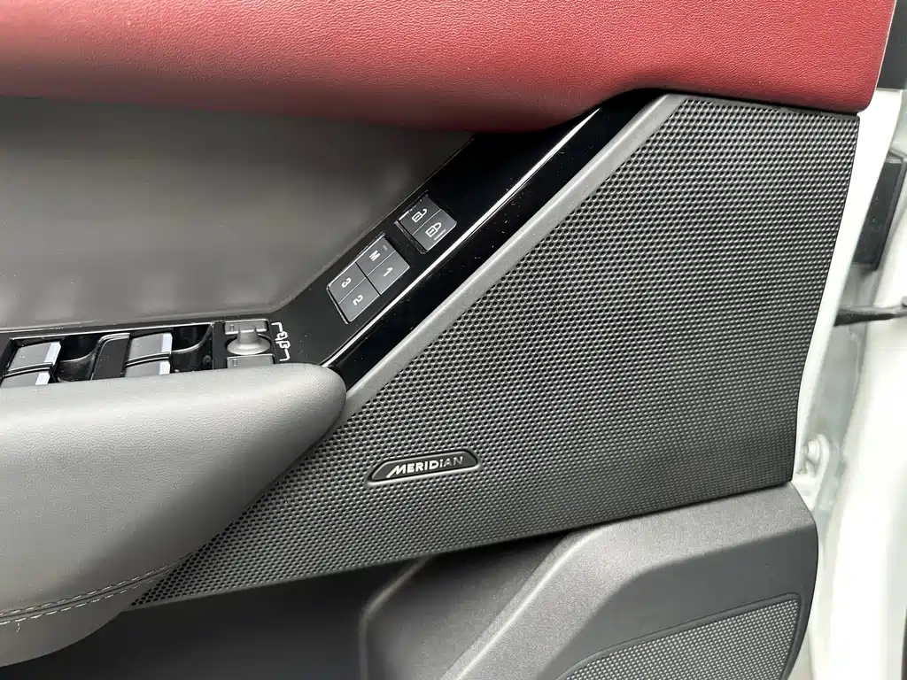 LAND ROVER RANGE ROVER STAR PULSE