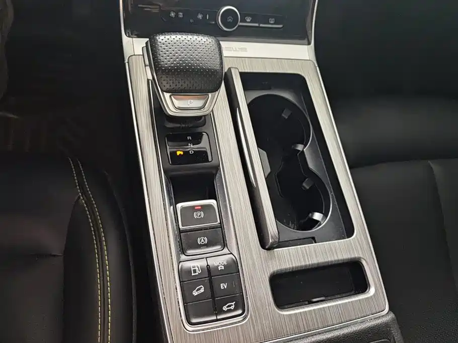 Roewe RX5 New Energy — миниатюра 16