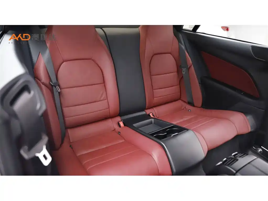 Mercedes-Benz E-Class (Import) — миниатюра 8