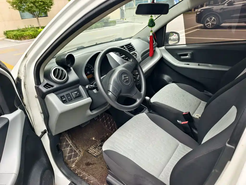 Suzuki Alto — миниатюра 7