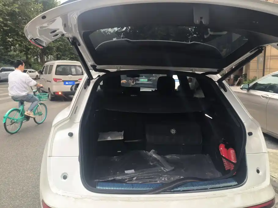 Audi Q5L 2023 40T Luxury