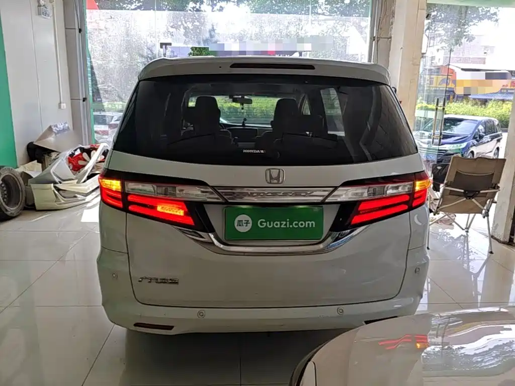 Honda Odyssey — миниатюра 6