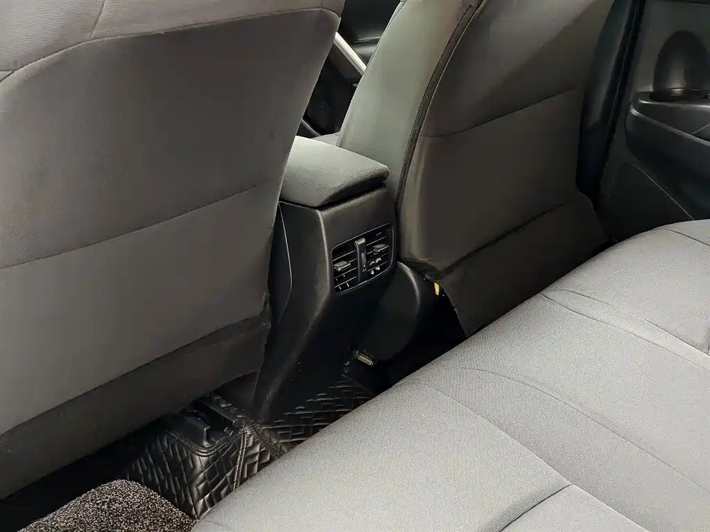 TOYOTA COROLLA SHARP AMPLIFIER