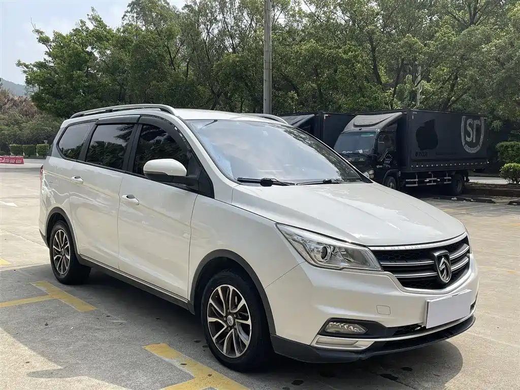 BAOJUN 730