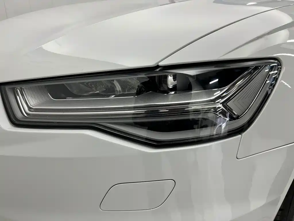 Audi A6L — миниатюра 9