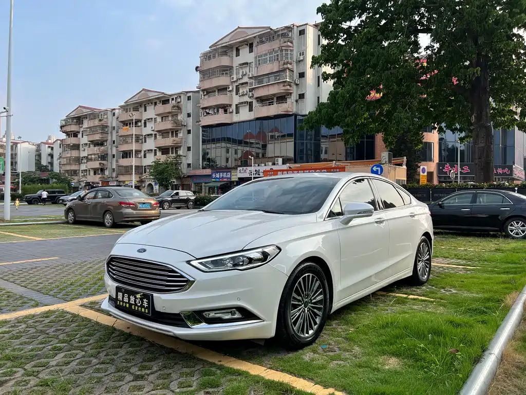 Ford Mondeo 2017 EcoBoost 200 Luxury