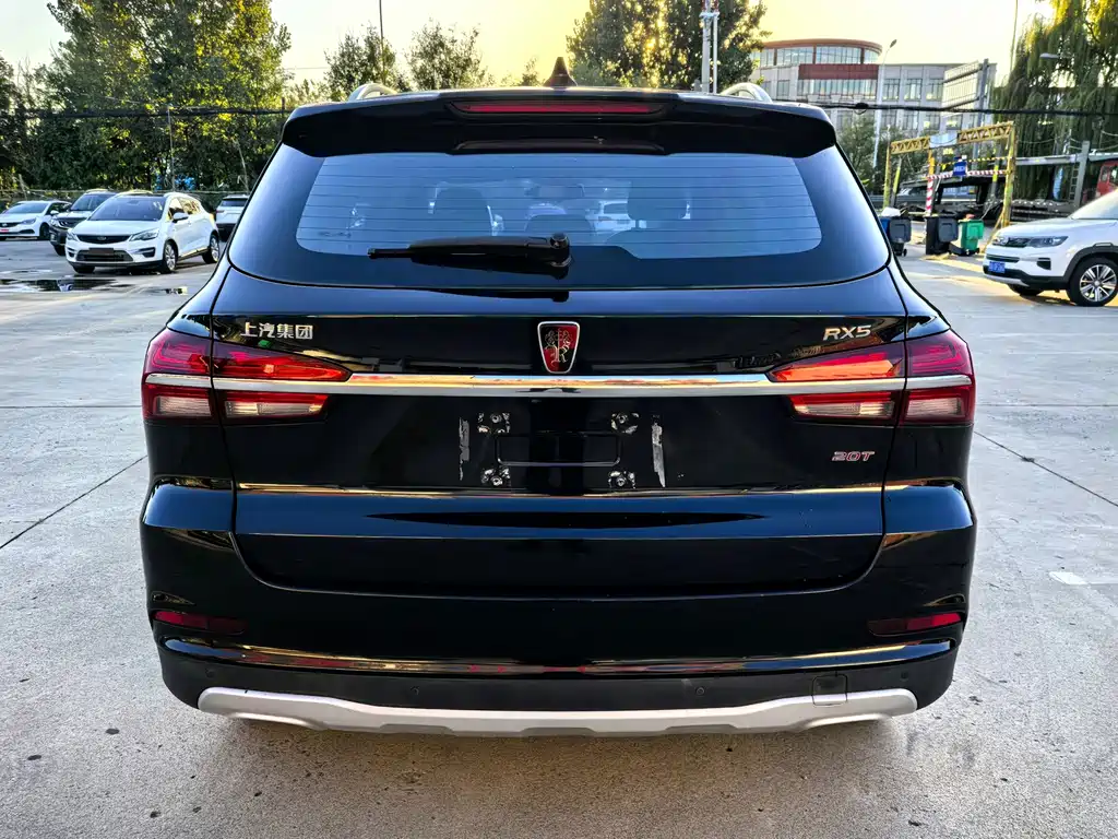 Roewe RX5 — миниатюра 6